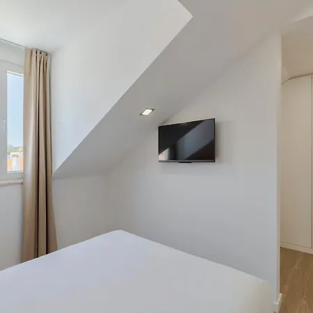 Serenity Ii * Setúbal