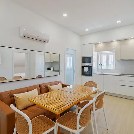 Serenity Ii Apartment Setubal